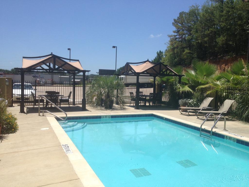 Baymont By Wyndham Henderson Hotel Exterior foto